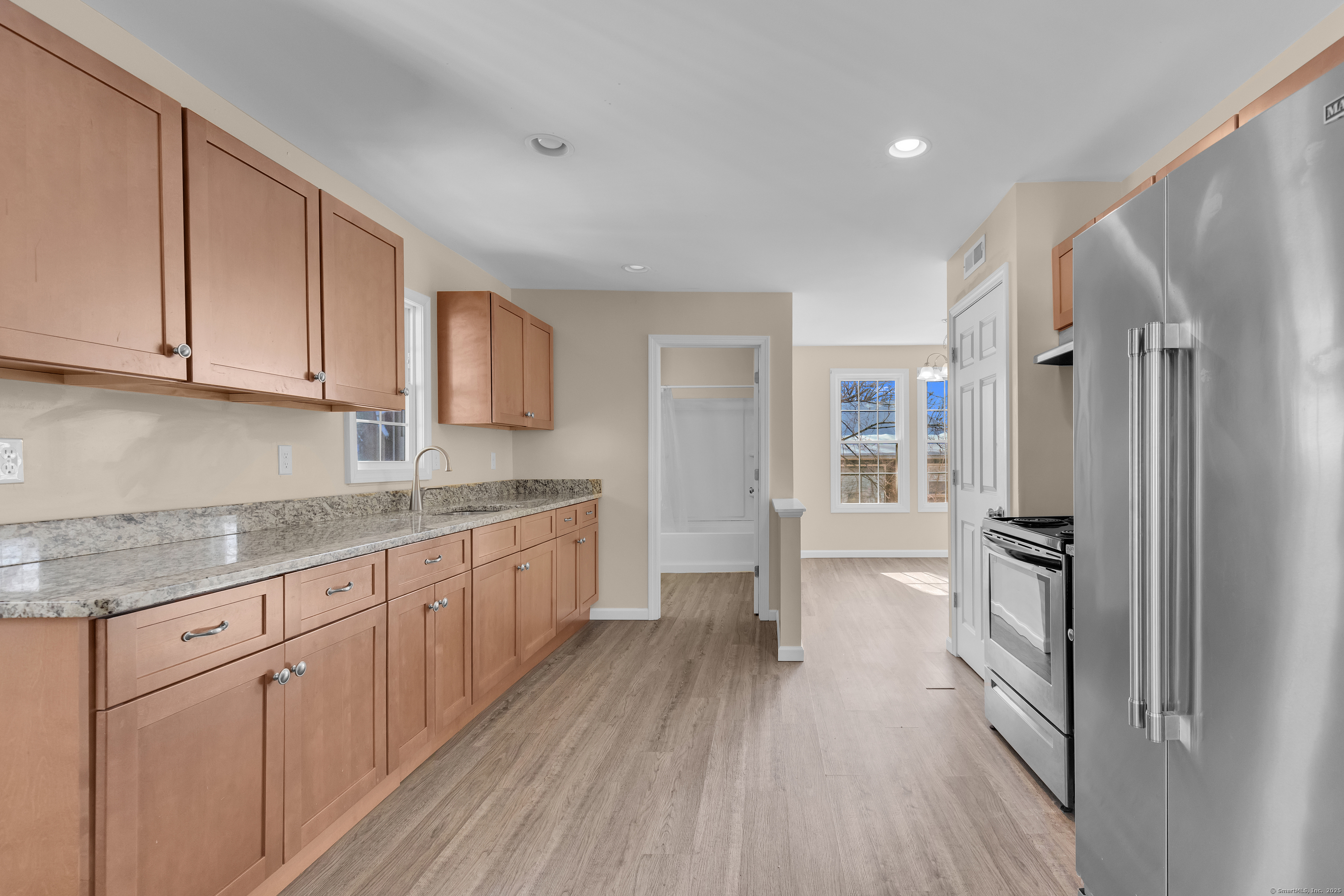 8-10 Rimmondale Street Seymour, CT 06483 - Photo 13 of 28