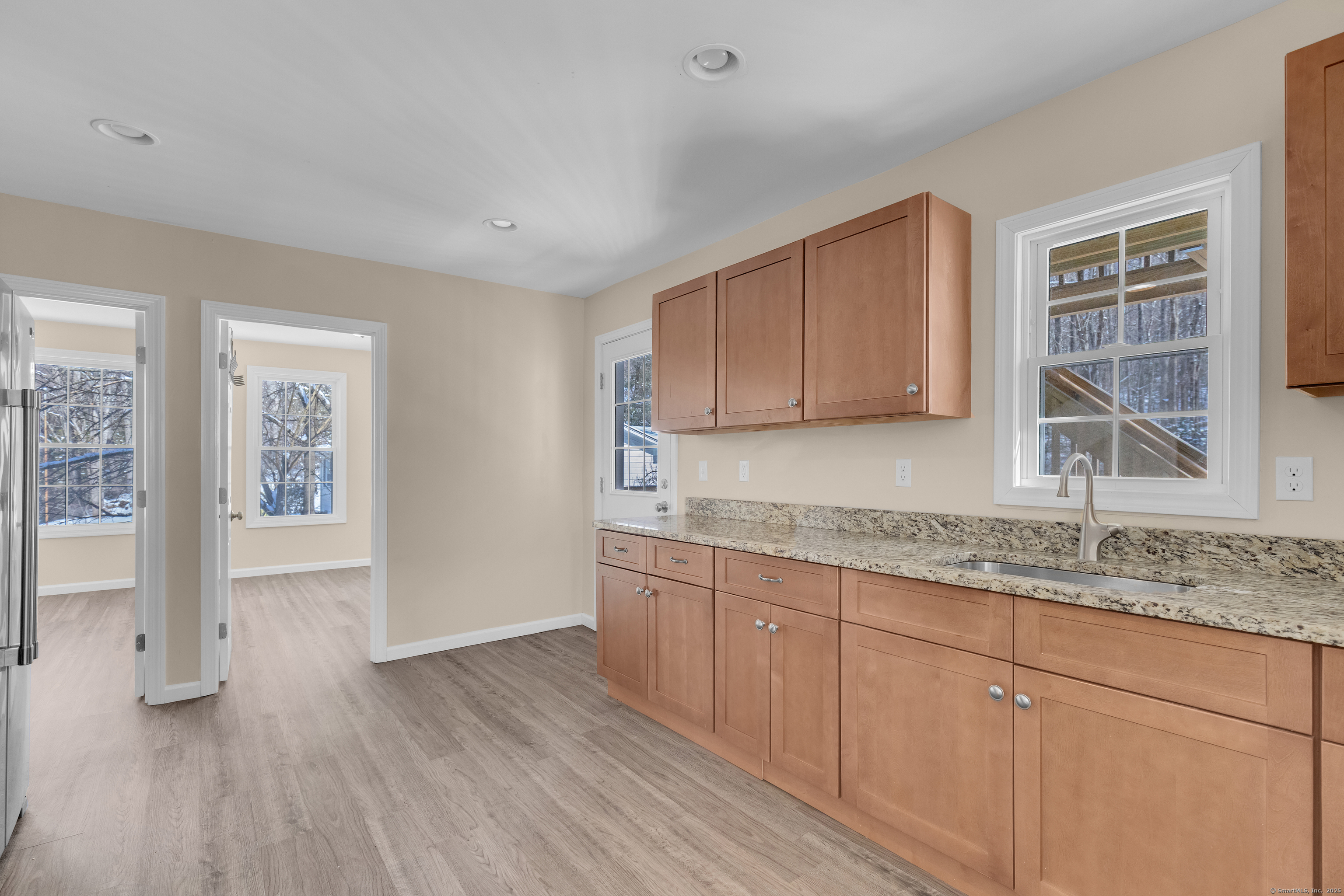 8-10 Rimmondale Street Seymour, CT 06483 - Photo 21 of 28