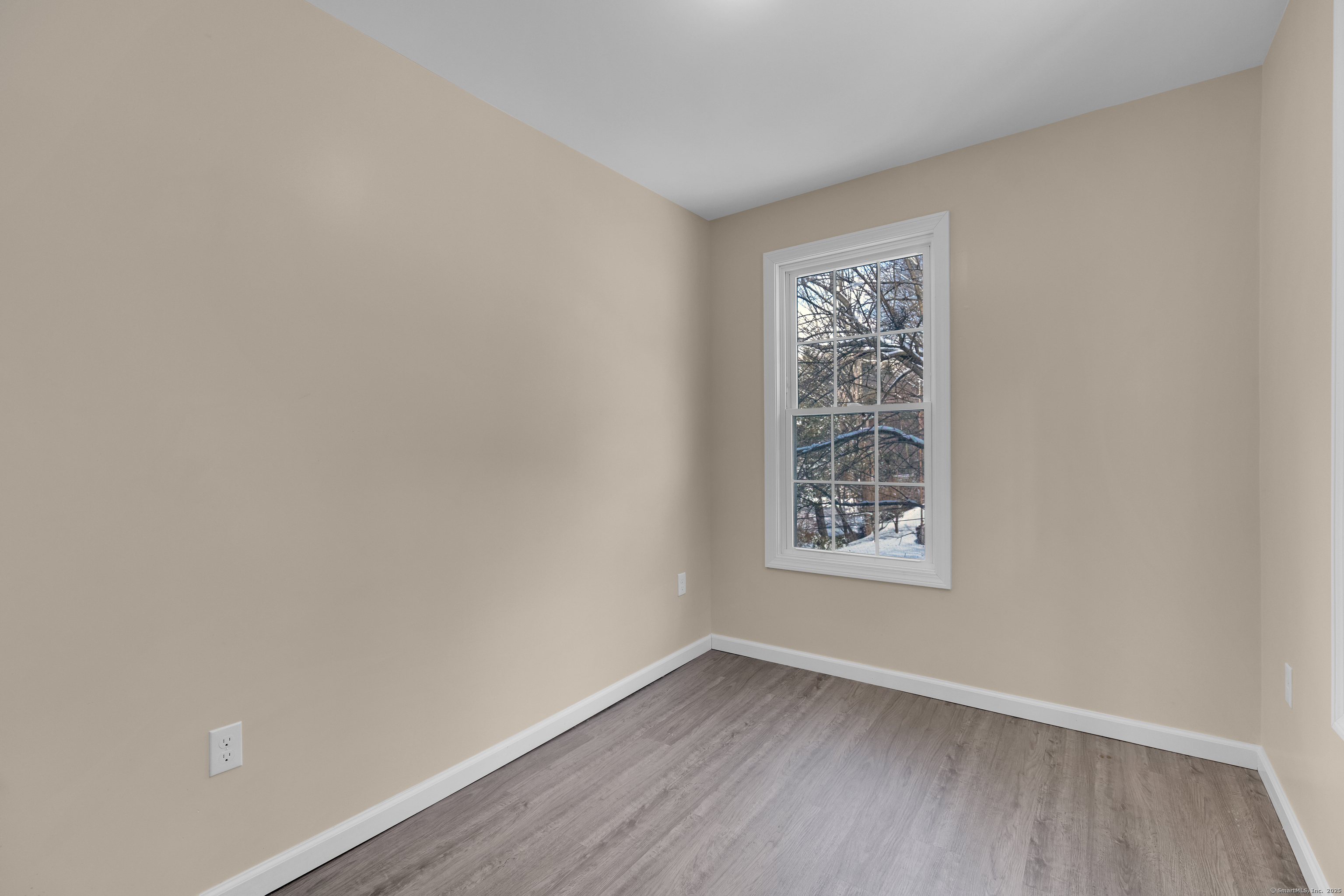 8-10 Rimmondale Street Seymour, CT 06483 - Photo 8 of 28