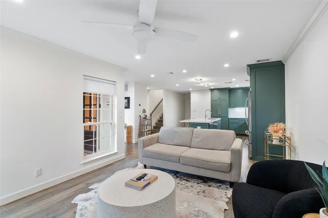 $3,600 | 3139 Bissonnet Street, Houston, TX 77005