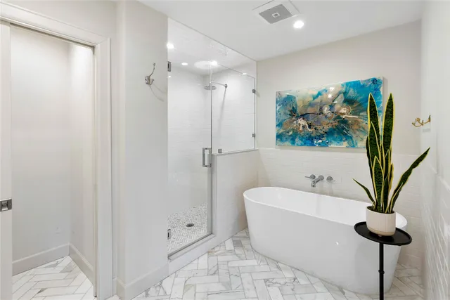 $3,600 | 3139 Bissonnet Street, Houston, TX 77005