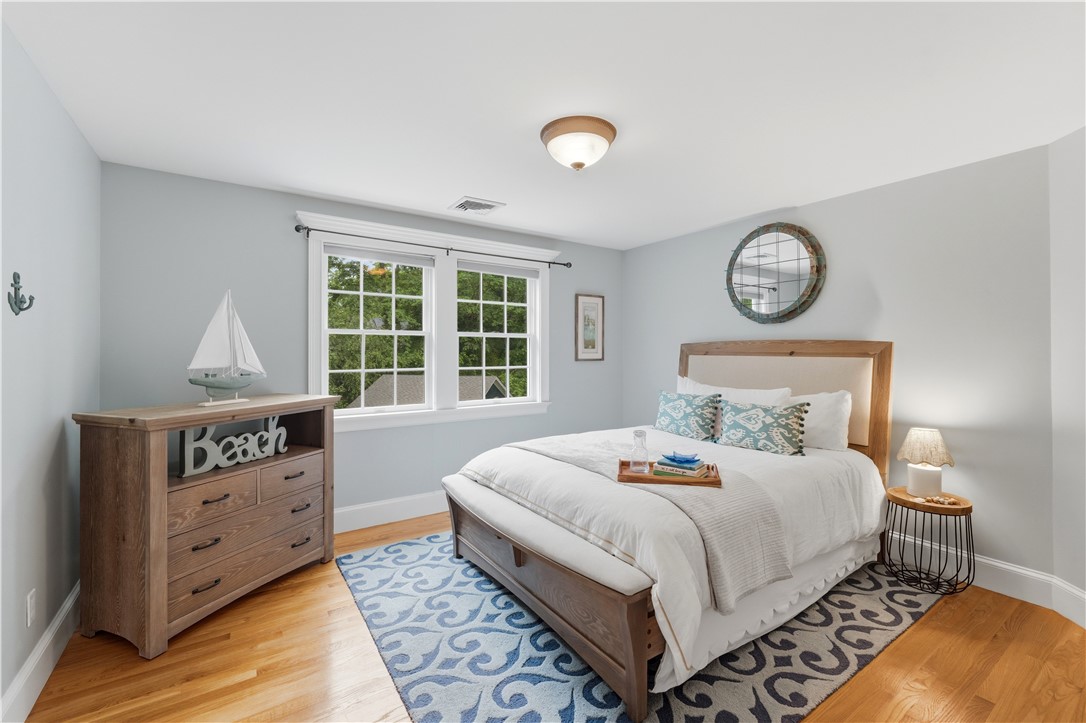 198 Poppasquash Road Bristol, RI 02809 - Photo 43 of 48