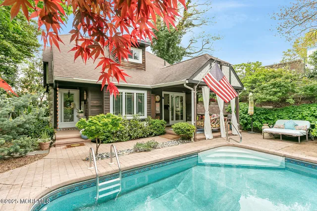 $20,000 | 85 Valley Avenue, Highlands, NJ 07732