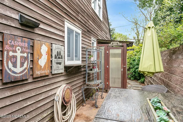 $20,000 | 85 Valley Avenue, Highlands, NJ 07732