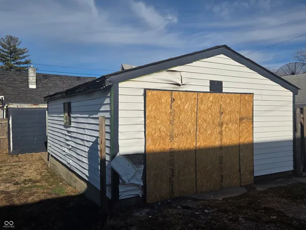 $119,900 | 2339 Hoyt Avenue, Indianapolis, IN 46203