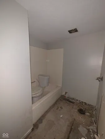 $119,900 | 2339 Hoyt Avenue, Indianapolis, IN 46203