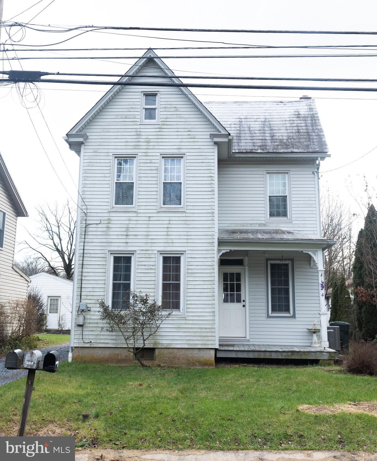124 Akron Road Ephrata, PA 17522 - Photo 1 of 15 Gallery Image 1
