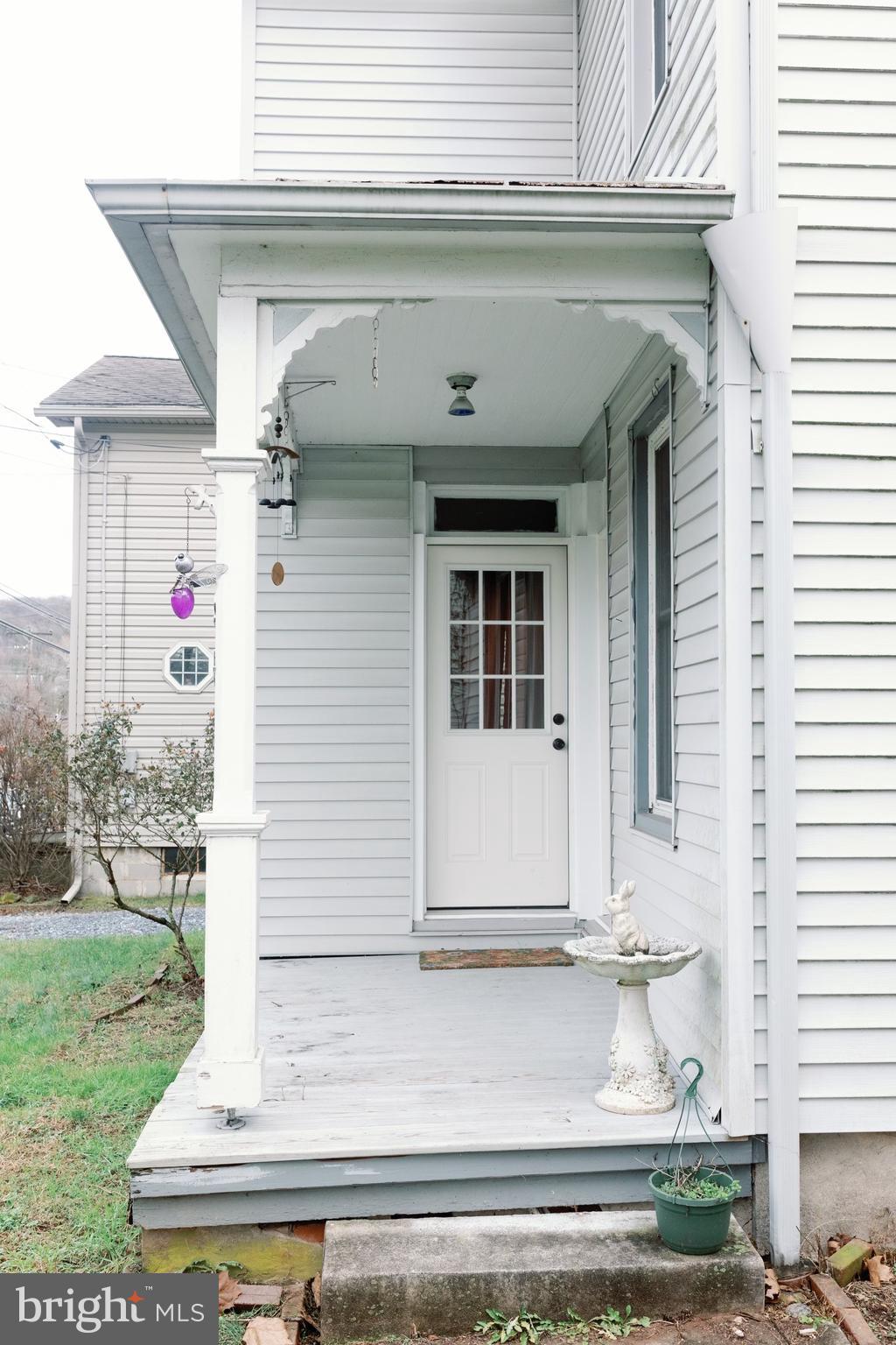 124 Akron Road Ephrata, PA 17522 - Photo 2 of 15 Gallery Image 2