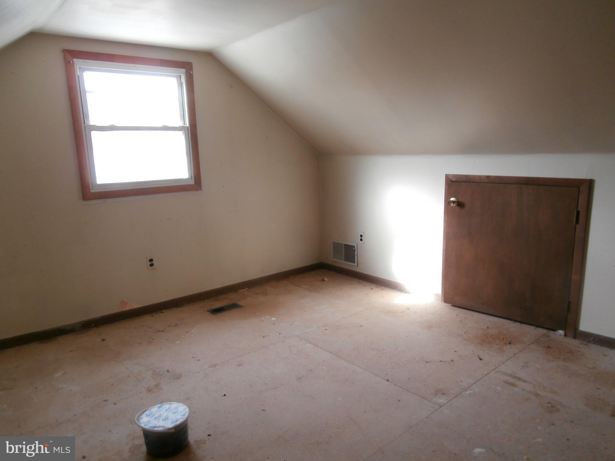 130 Heulings Avenue Riverside, NJ 08075 - Photo 14 of 17