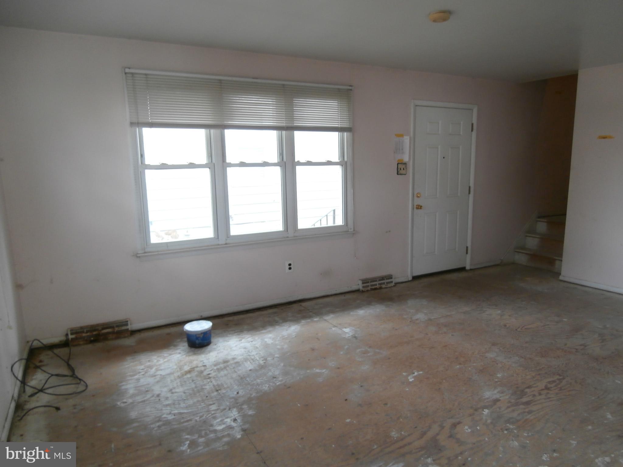 130 Heulings Avenue Riverside, NJ 08075 - Photo 2 of 17