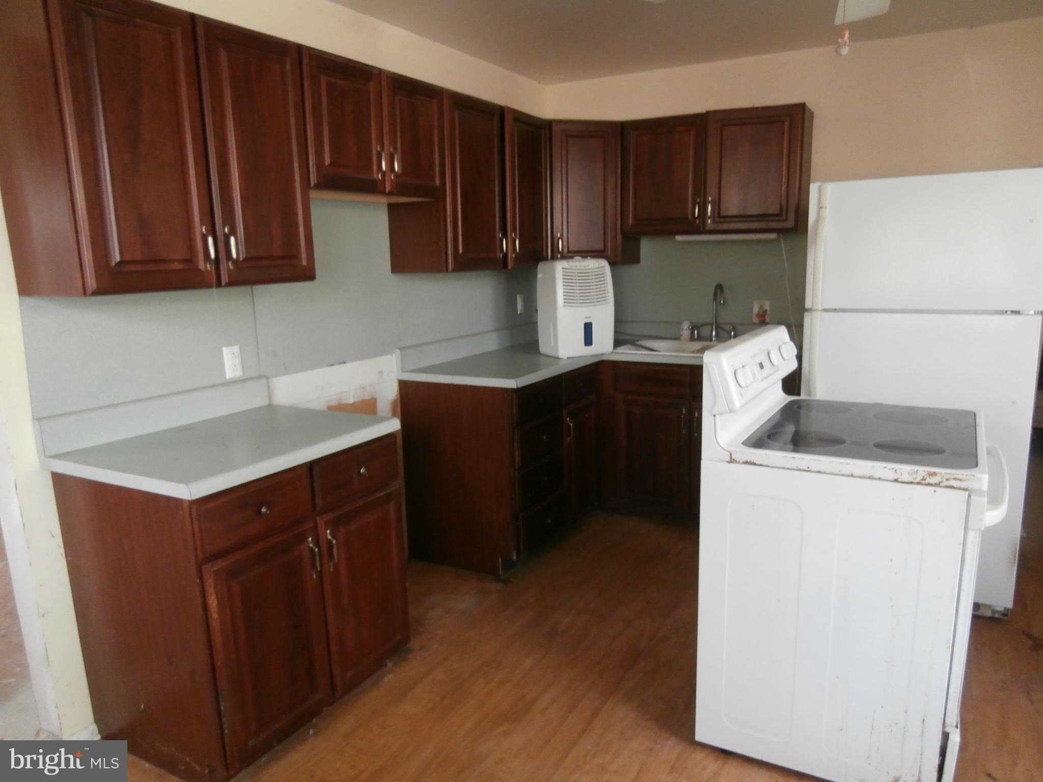 130 Heulings Avenue Riverside, NJ 08075 - Photo 5 of 17