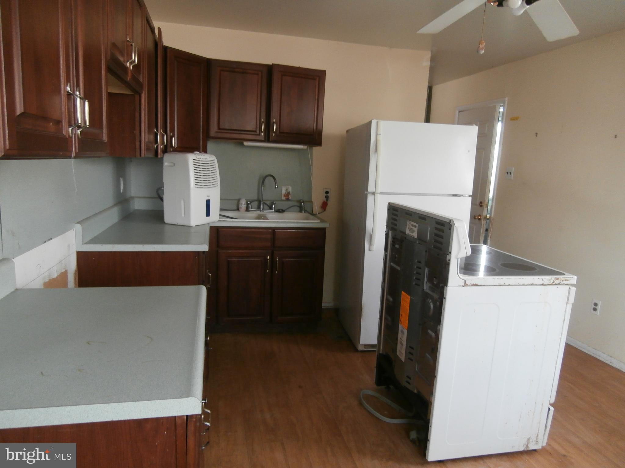 130 Heulings Avenue Riverside, NJ 08075 - Photo 6 of 17