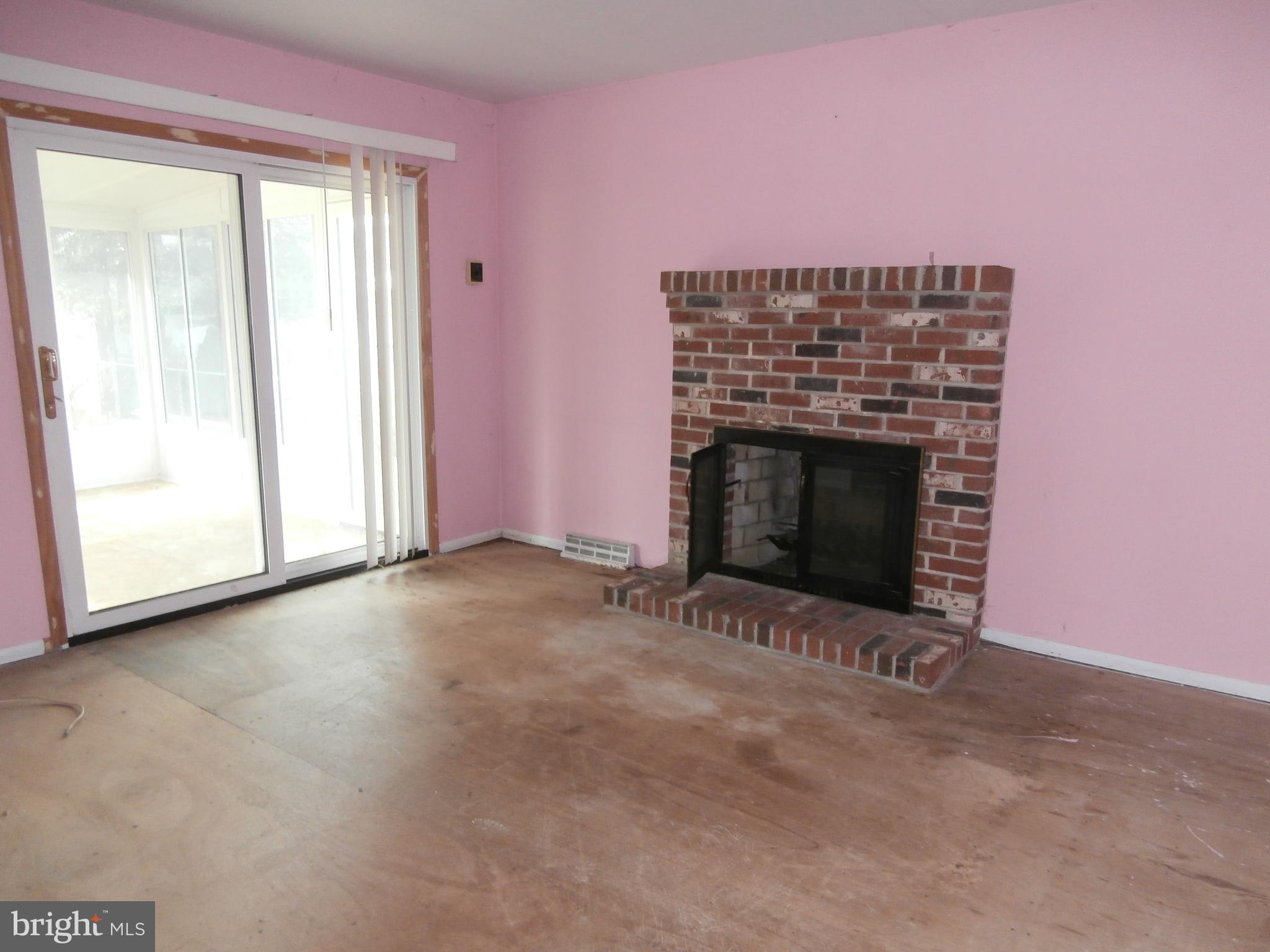 130 Heulings Avenue Riverside, NJ 08075 - Photo 7 of 17