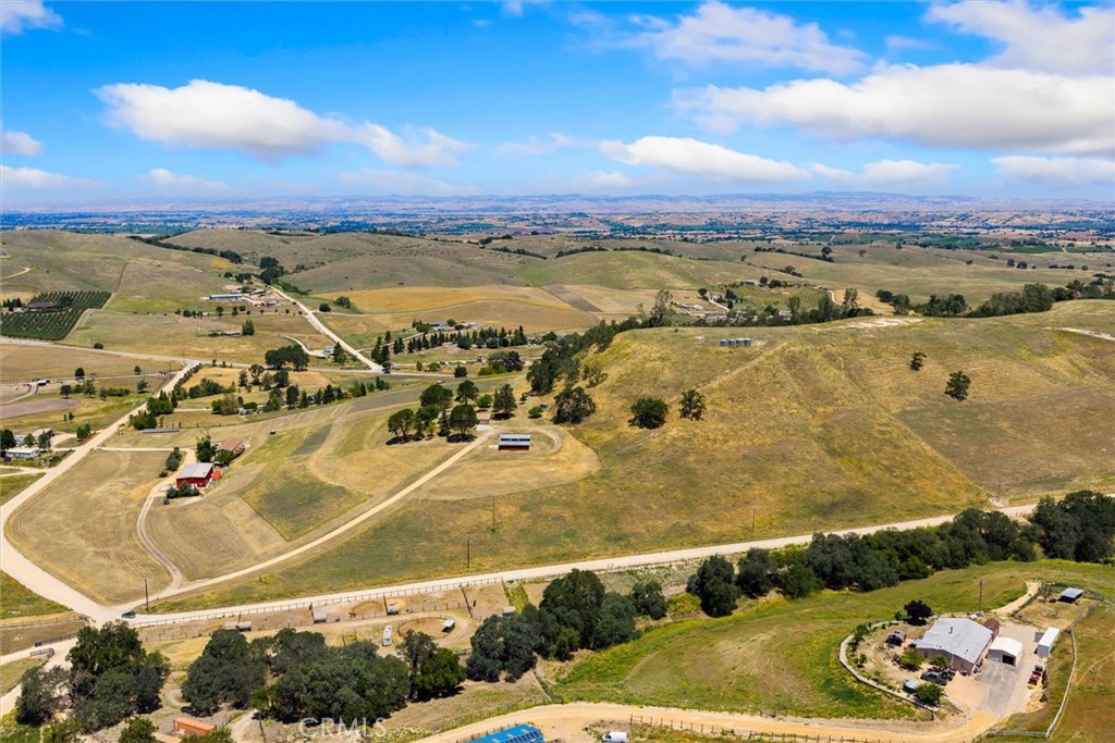 6998 Kingsbury Road Templeton, CA 93465 - Photo 23 of 57 Stunning countryside
