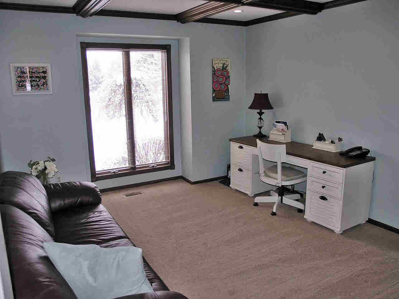 1414 Kings Pointe Road Grand Blanc, MI 48439 - Photo 4 of 50 21425499-3.JPG