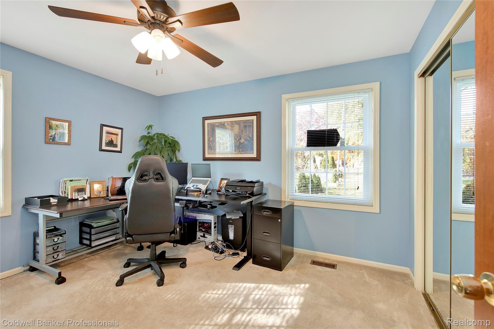 3594 Hazelton Avenue Rochester, MI 48307 - Photo 17 of 33 2020 3594 Hazelton RH 6605.jpg