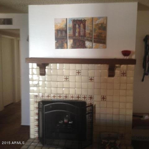 5525 East Thomas Road, Unit D7 Phoenix, AZ 85018 - Photo 3 of 5 Fireplace