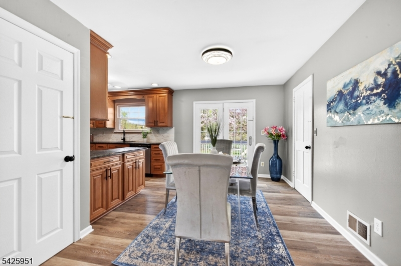 16 Devonshire Terrace Flanders, NJ 07836 - Photo 12 of 27