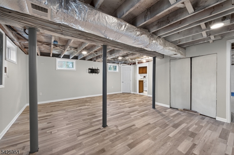 16 Devonshire Terrace Flanders, NJ 07836 - Photo 25 of 27