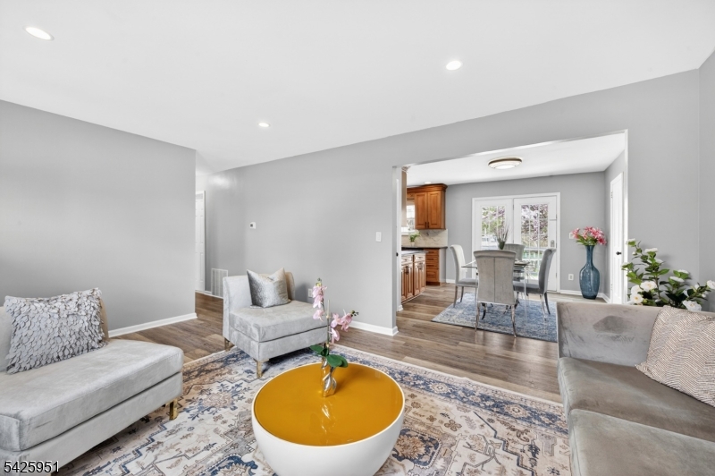 16 Devonshire Terrace Flanders, NJ 07836 - Photo 6 of 27