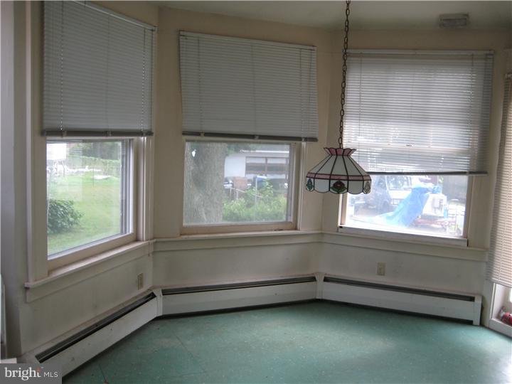 123 Sutton Road Ardmore, PA 19003 - Photo 11 of 13 Kitchen