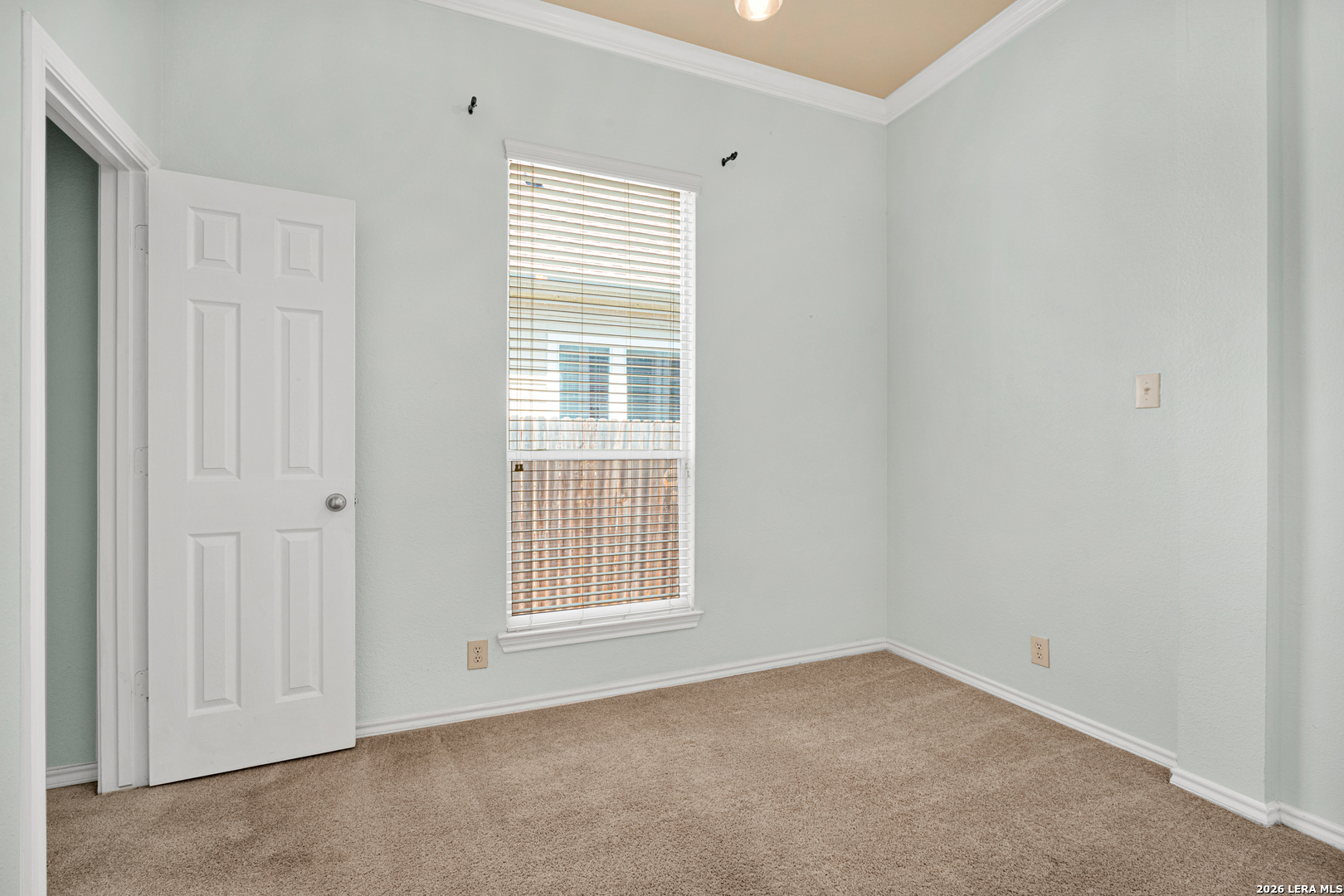 6819 Terra Rye San Antonio, TX 78240 - Photo 9 of 16