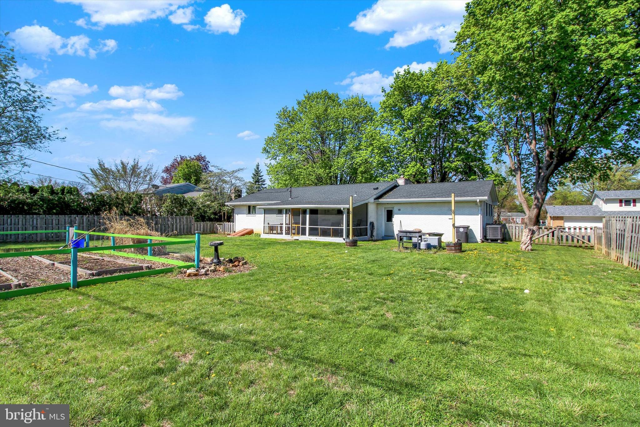 2640 Belaire Road Bethlehem, PA 18017 - Photo 25 of 26