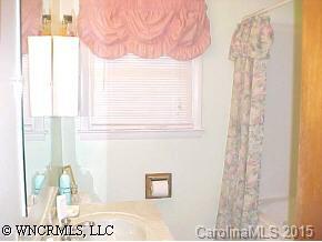 70 Fair Oaks Road Arden, NC 28704 - Photo 7 of 8 Gallery Image 7