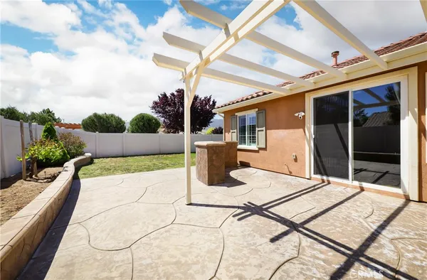 $525,000 | 1198 Canyon Drive West, Tehachapi, CA 93561