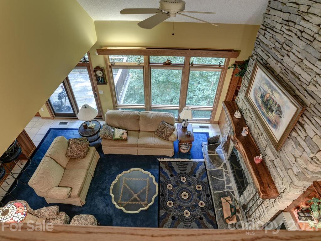 124 Hawk Ridge Asheville, NC 28804 - Photo 18 of 36 Gallery Image 18