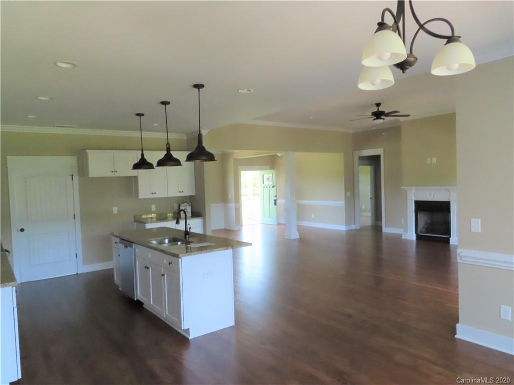 1118 North Shiloh Road, Unit 2 York, SC 29745 - Photo 4 of 25 Gallery Image 4