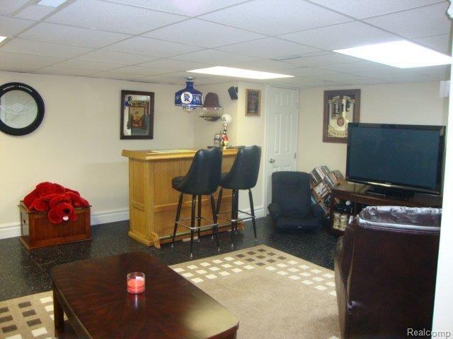 1832 Roslyn Road Grosse Pointe, MI 48236 - Photo 9 of 14 Roslyn 026.JPG