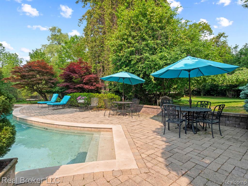 1299 Orchard Ridge Road Bloomfield Hills, MI 48304 - Photo 47 of 54 Gallery Image 47