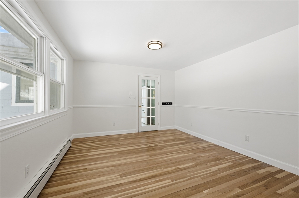 124 Everett Street Natick, MA 01760 - Photo 10 of 35