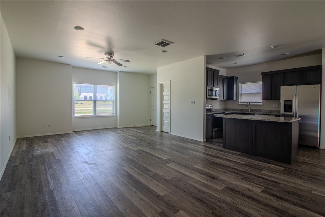 803 South Rupple Road, Unit 1 Fayetteville, AR 72704 - Photo 4 of 22 Gallery Image 4