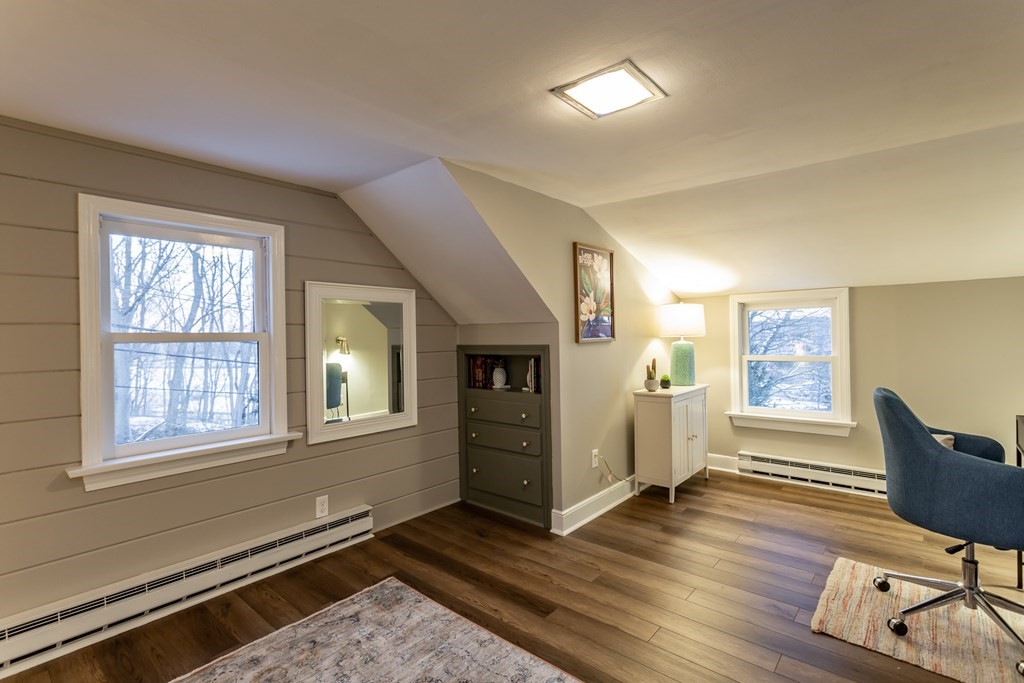 27 Sumner Road Weymouth, MA 02189 - Photo 13 of 21 Gallery Image 13