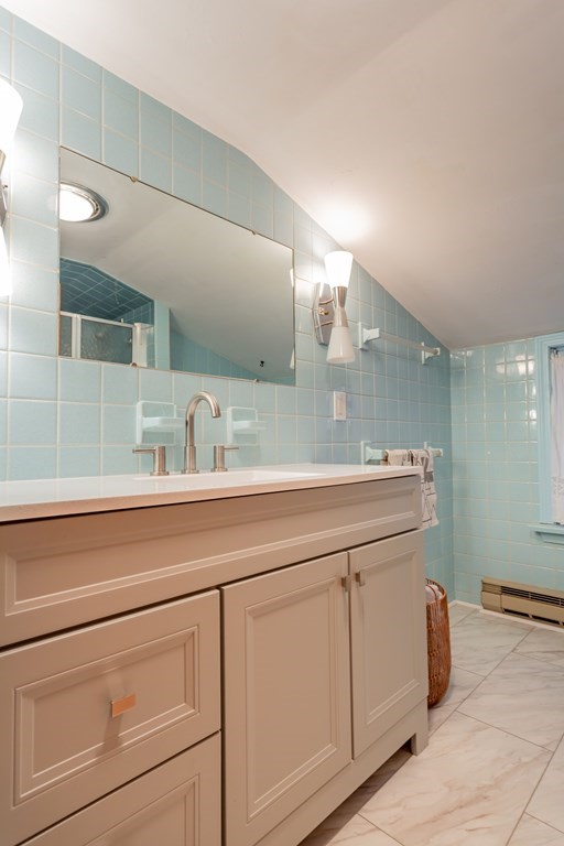 27 Sumner Road Weymouth, MA 02189 - Photo 16 of 21 Gallery Image 16