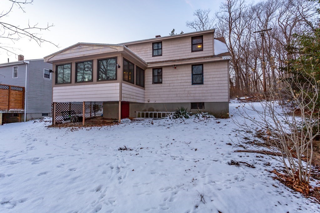 27 Sumner Road Weymouth, MA 02189 - Photo 20 of 21 Gallery Image 20