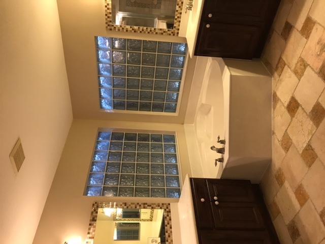 1020 Center Stone Lane Riviera Beach, FL 33404 - Photo 14 of 33 IMG_4052