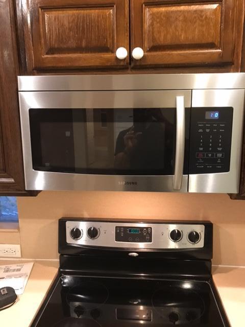 1020 Center Stone Lane Riviera Beach, FL 33404 - Photo 7 of 33 IMG_4055