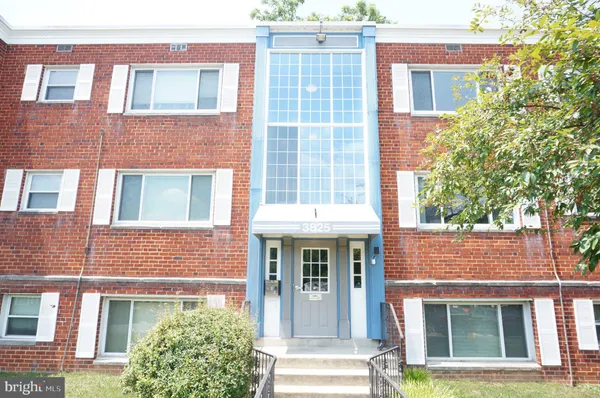 $165,000 | 3825 Hamilton Street, Unit C302, Hyattsville, MD 20781