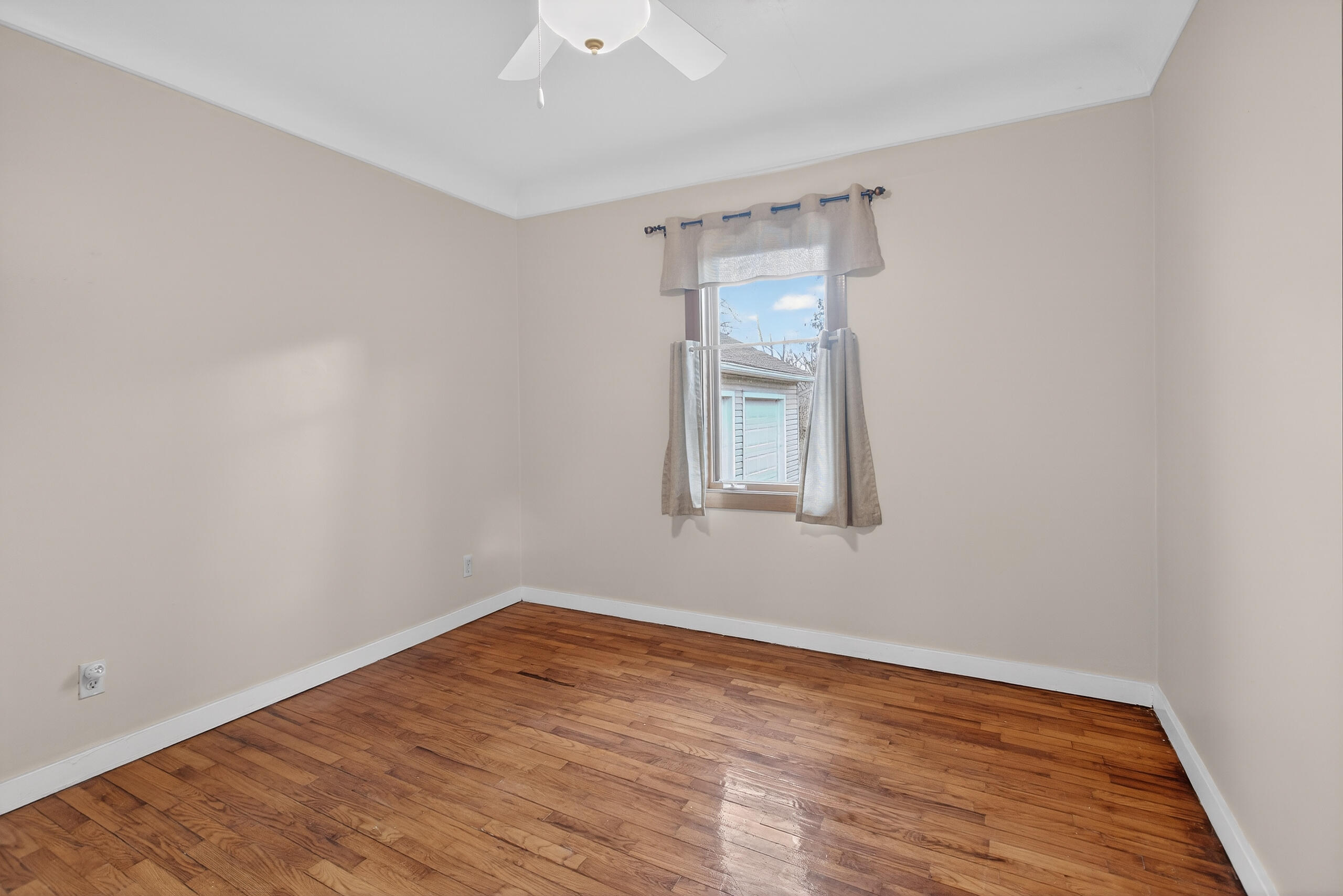 6246 Brooklyn Road Jackson, MI 49201 - Photo 22 of 72 Bedroom #2