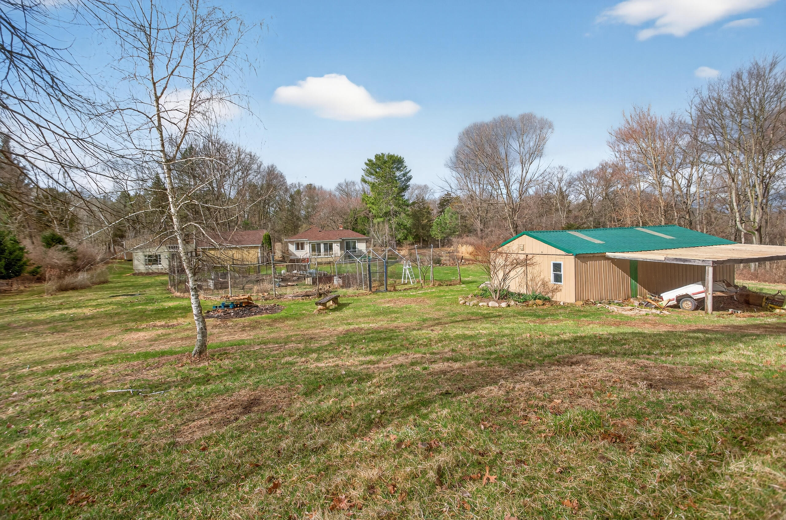 6246 Brooklyn Road Jackson, MI 49201 - Photo 4 of 72 Lean To - Pole Barn #2
