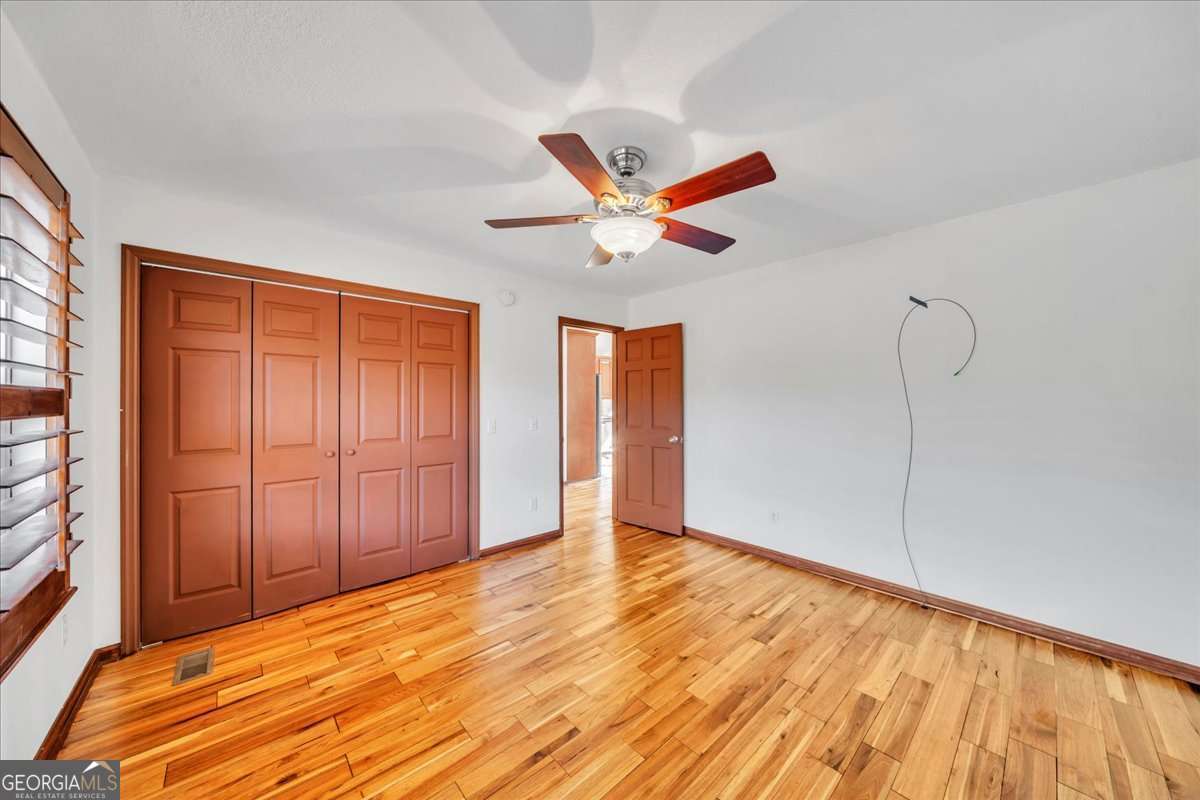 11157 Cannonville Road Rochelle, GA 31079 - Photo 14 of 38 a view of an empty room