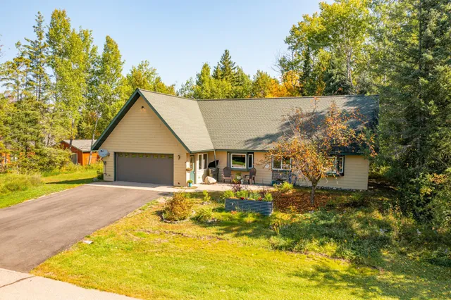 $295,000 | 1326 North 21st Avenue East, Ely, MN 55731