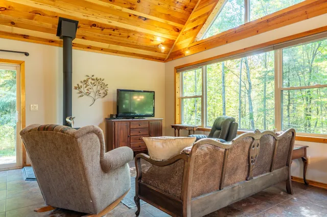 $295,000 | 1326 North 21st Avenue East, Ely, MN 55731