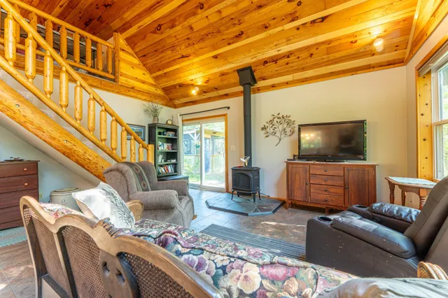 $295,000 | 1326 North 21st Avenue East, Ely, MN 55731