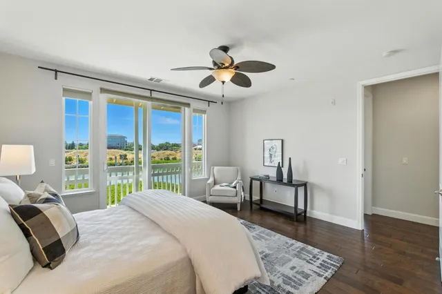 $1,170,000 | 636 Fan Tail Way, Unit 905, Redwood City, CA 94063