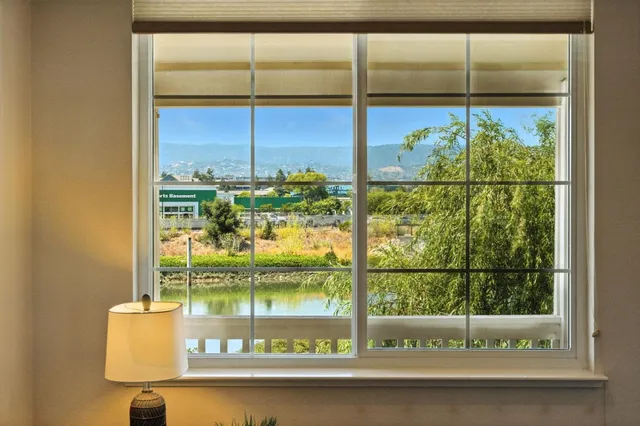 $1,170,000 | 636 Fan Tail Way, Unit 905, Redwood City, CA 94063