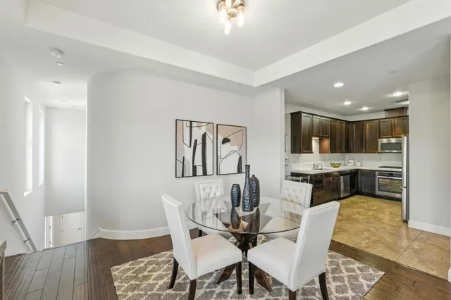 $1,170,000 | 636 Fan Tail Way, Unit 905, Redwood City, CA 94063